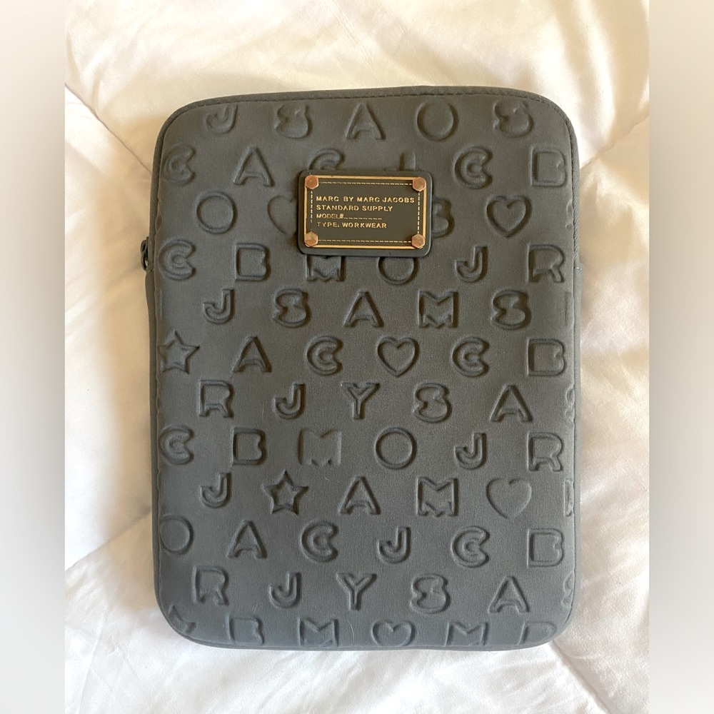 Marc Jacobs tablet case blue-grey
